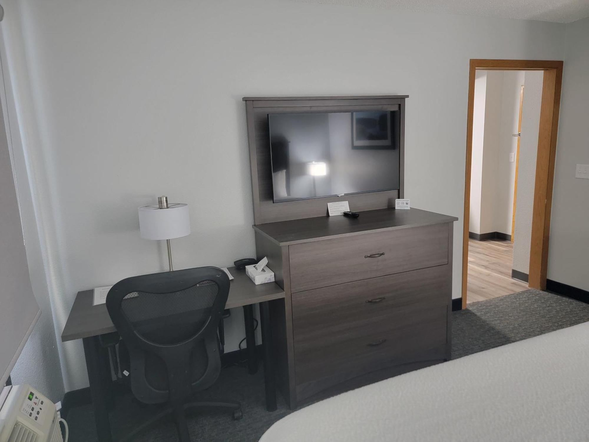 Americas Best Value Inn And Suites Бисмарк Экстерьер фото